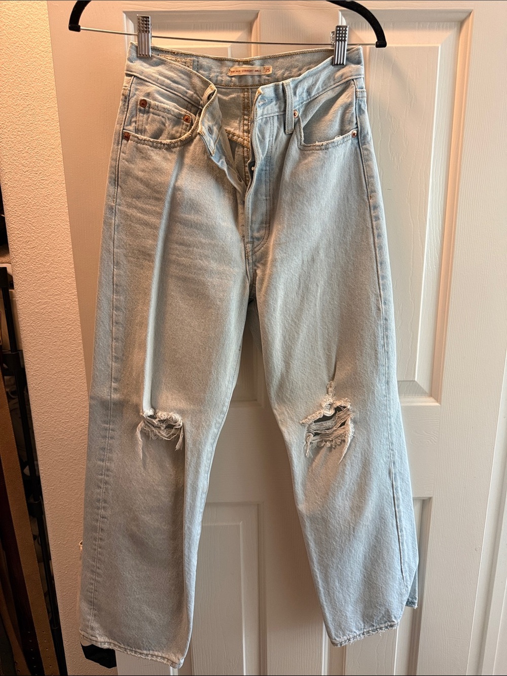 Levi’s Light Wash Distressed Straight-Leg Jeans for Women